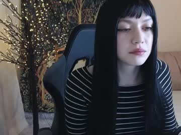 See Alchemic_bby online Now @ freecams.uk