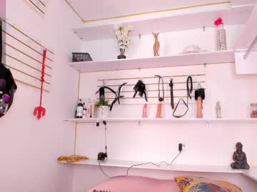 See Alejandra_dunn online Now @ freecams.uk