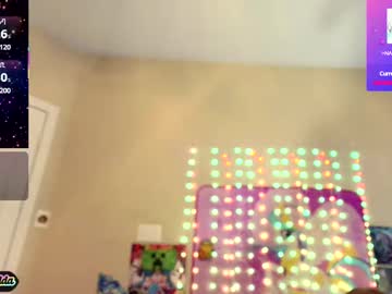 See Babyzelda online Now @ freecams.uk