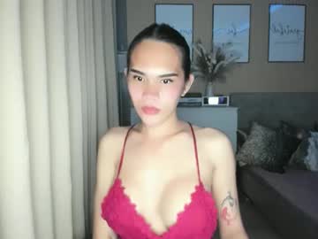 See Captivatinghailey_ online Now @ freecams.uk