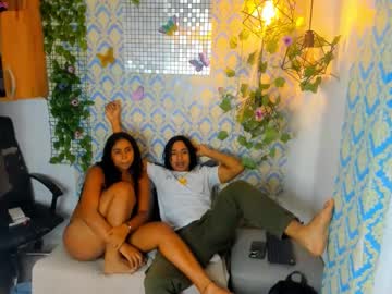 See Chery_l0v3 online Now @ freecams.uk