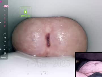 See Controlmytoys online Now @ freecams.uk