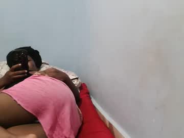 See Cuteavrill online Now @ freecams.uk