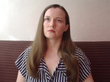 See Dixiemiller online Now @ freecams.uk