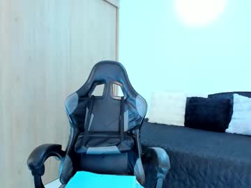 See Dolly_walker online Now @ freecams.uk