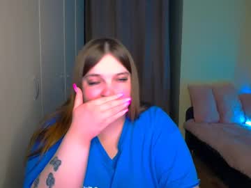 See Emma_dorn online Now @ freecams.uk