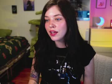 See Emmachoice online Now @ freecams.uk