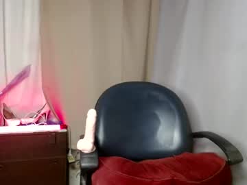 See Hotbigcockhenry online Now @ freecams.uk