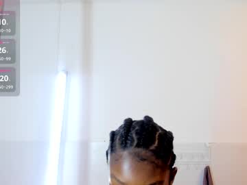 See Kloe__11 online Now @ freecams.uk