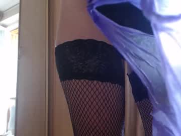 See Laralhotr online Now @ freecams.uk