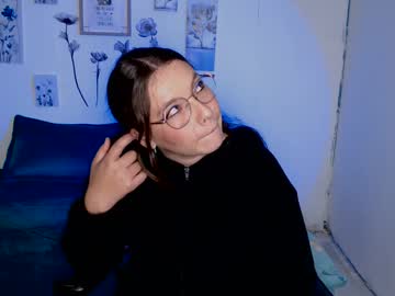 See Mariana__666 online Now @ freecams.uk