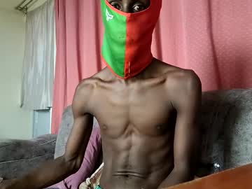 See Martineznn64 online Now @ freecams.uk