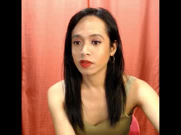 See Mistressnicoletrans online Now @ freecams.uk