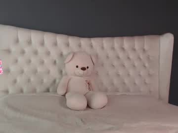 See Nichole_bree online Now @ freecams.uk