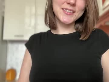 See Nursedoll online Now @ freecams.uk