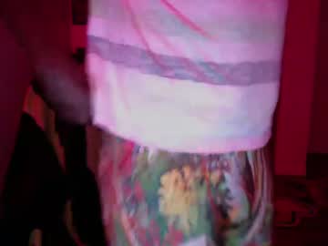 See Officialmoneyxxx online Now @ freecams.uk