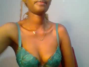 See Sexie_love online Now @ freecams.uk