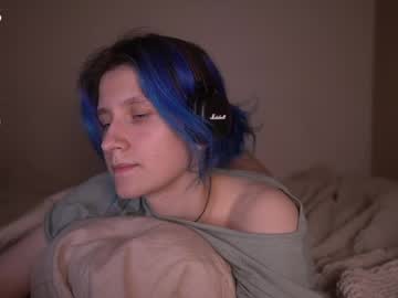 See Sleepingsonya online Now @ freecams.uk