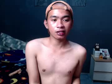 See Ur_joshuahotnotch online Now @ freecams.uk